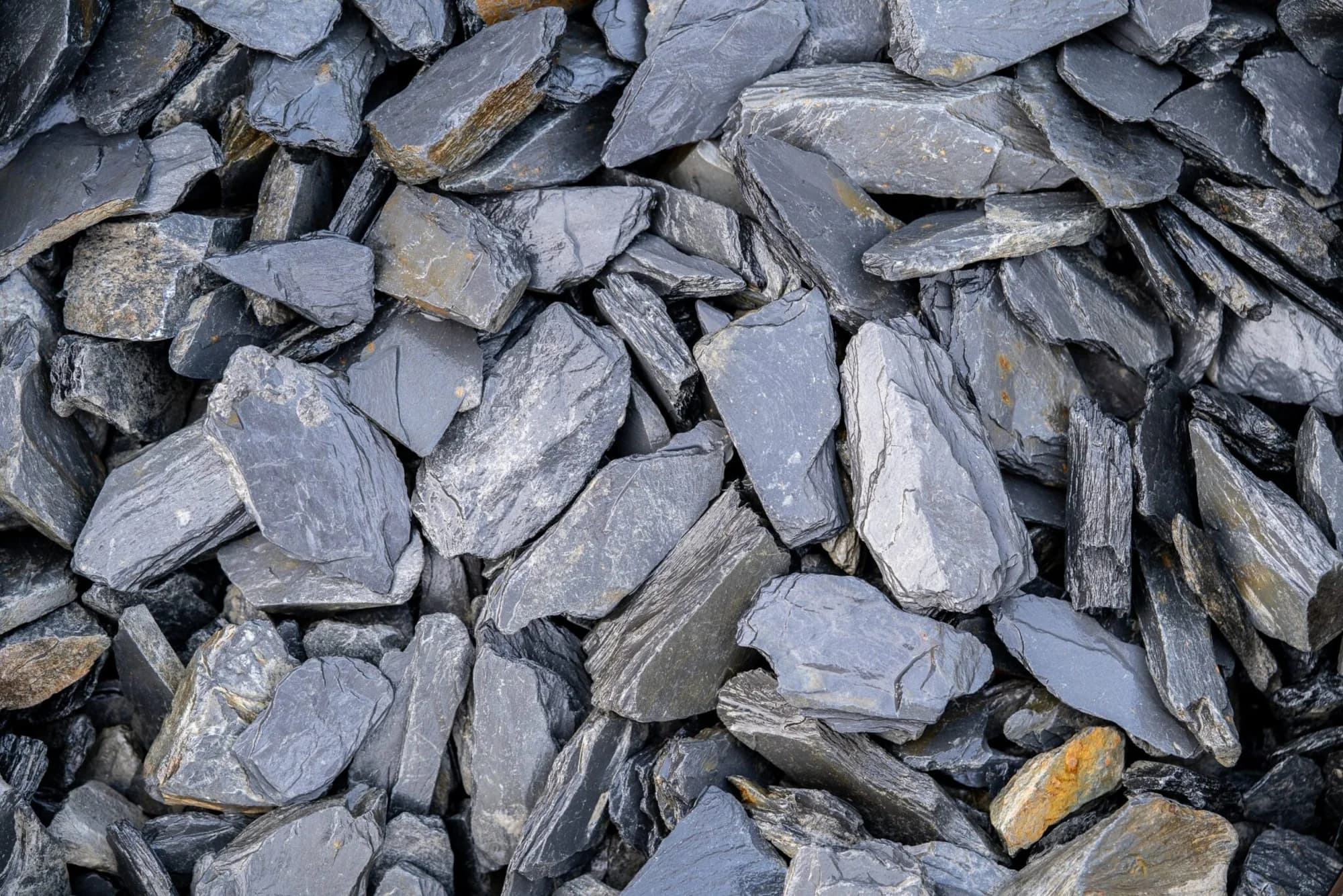 Decorative Slate Chippings Bulk Bag (800kg)